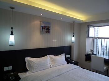 Chongqing Royal Coast Hotel Esterno foto